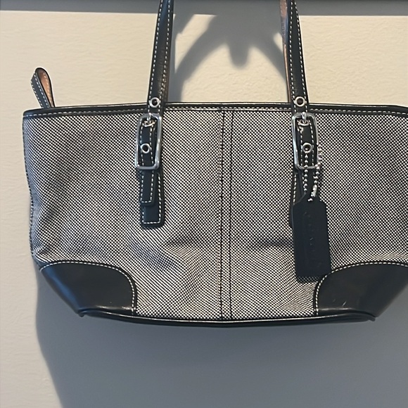 Coach Vintage Black & White Tweed Top Handle Satchel Tote Handbag #9557 - Picture 2 of 15